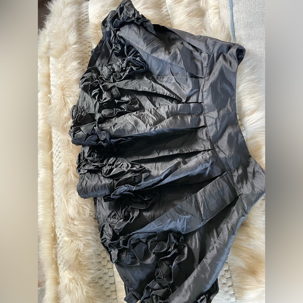 Rachael & Chloe Black Ruffled Mini Skirt